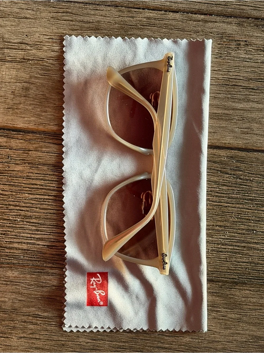 Ray-Ban (RB4362)  Light BrownSunglasses